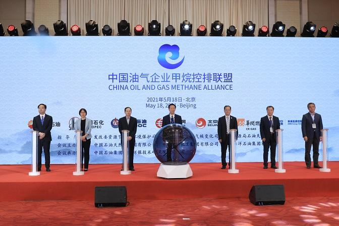 2025新奥天天免费资料,揭秘2025新奥天天免费资料，未来趋势与资源共享之道